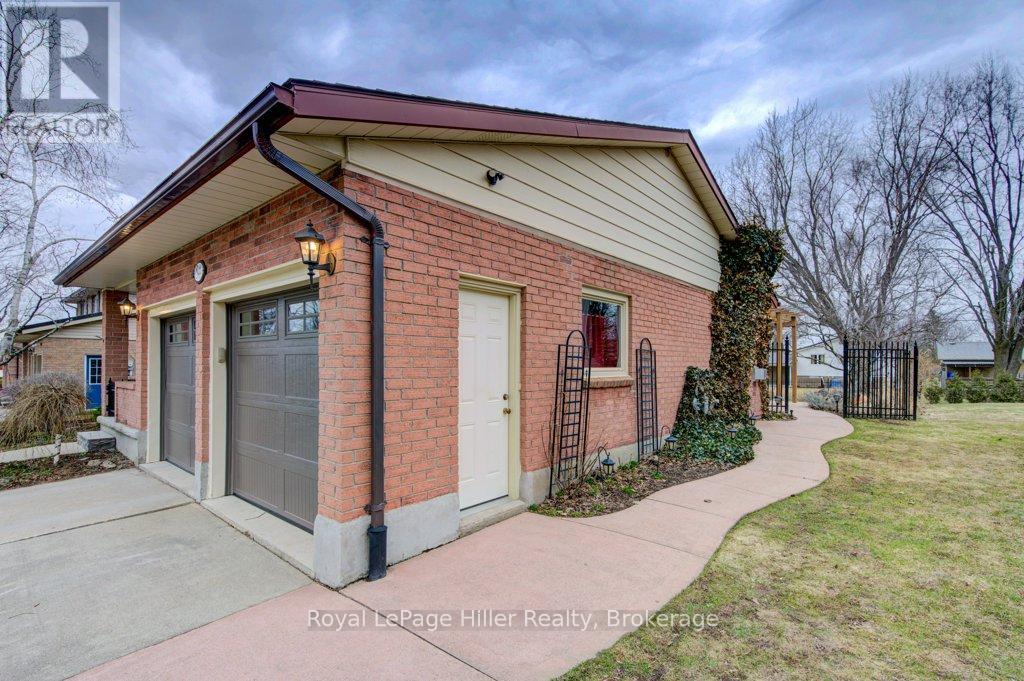 84 Franklin Drive, Stratford, Ontario  N5A 7N6 - Photo 34 - X12924136