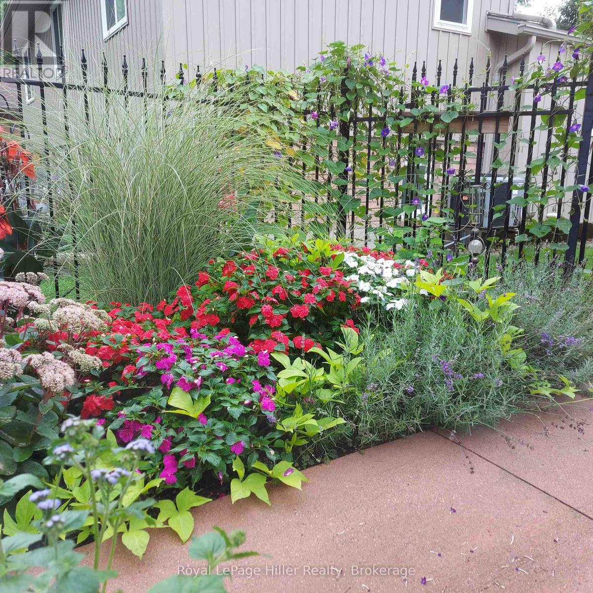 84 Franklin Drive, Stratford, Ontario  N5A 7N6 - Photo 44 - X12924136