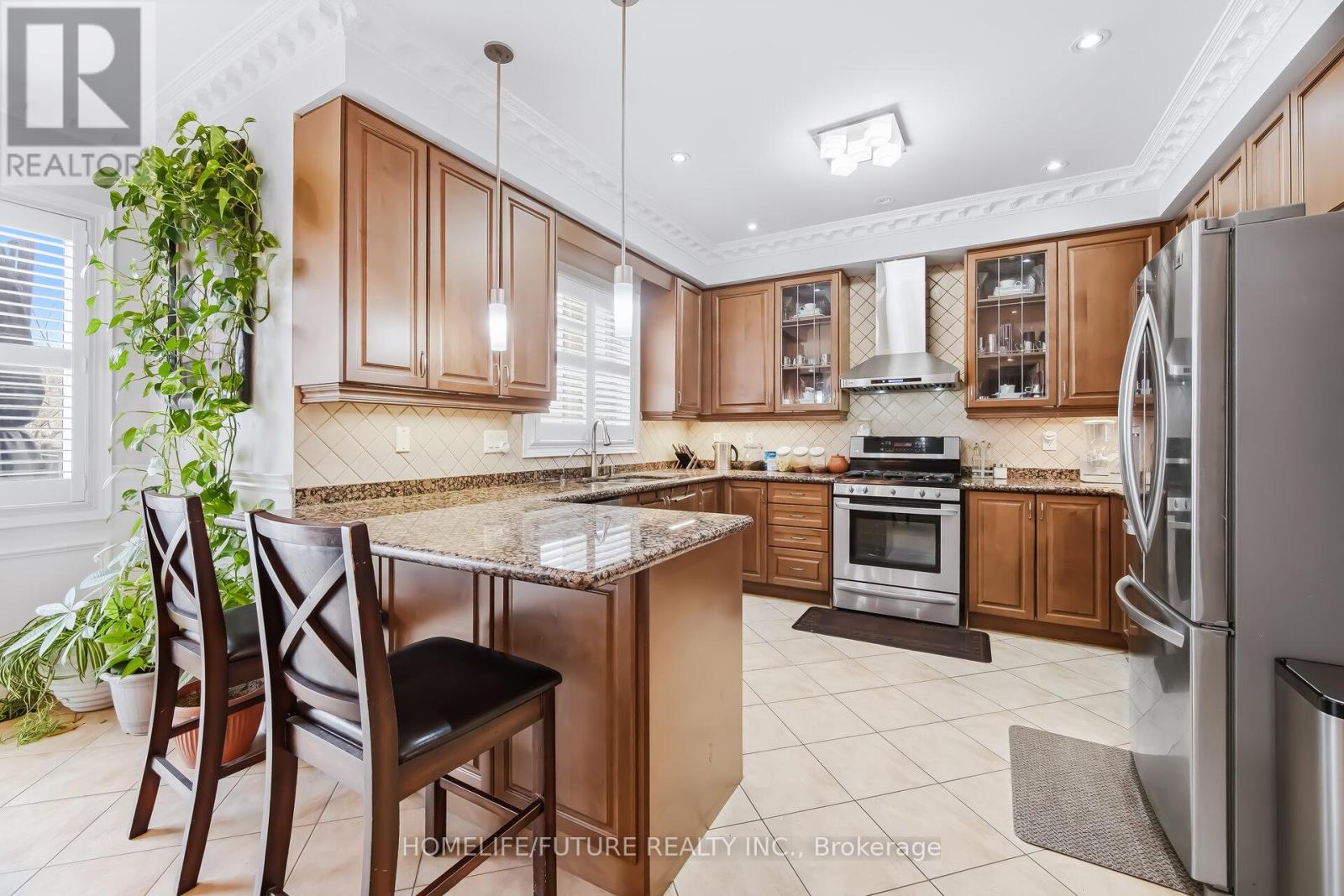 73 Egypt Drive, Brampton (Sandringham-Wellington), Ontario  L6R 0S4 - Photo 13 - W12925382