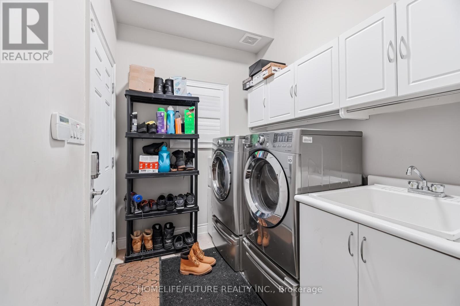 73 Egypt Drive, Brampton (Sandringham-Wellington), Ontario  L6R 0S4 - Photo 24 - W12925382