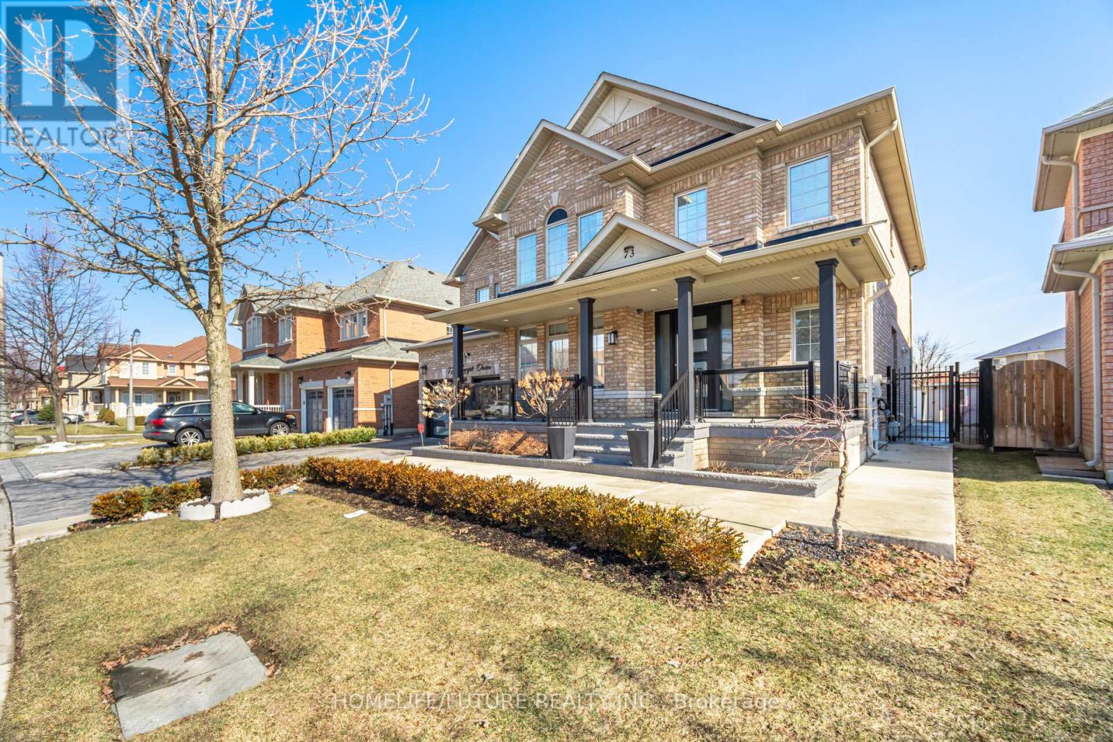 73 Egypt Drive, Brampton (Sandringham-Wellington), Ontario  L6R 0S4 - Photo 3 - W12925382