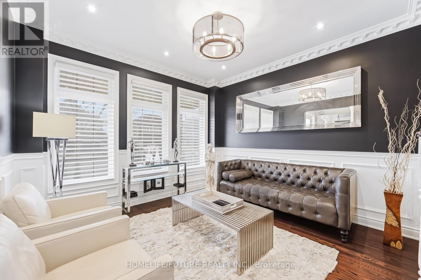 73 Egypt Drive, Brampton (Sandringham-Wellington), Ontario  L6R 0S4 - Photo 7 - W12925382