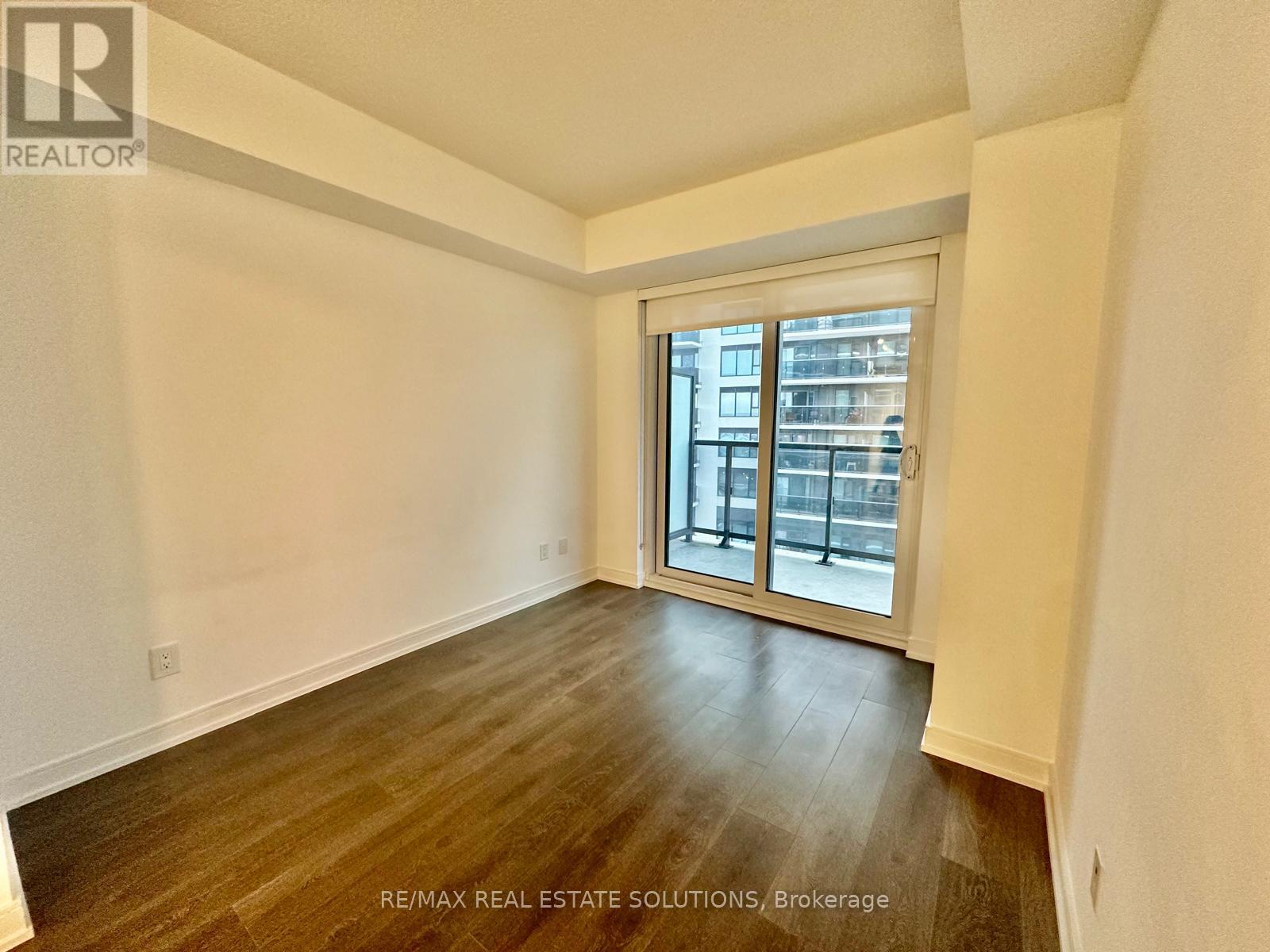 1506 - 30 Samuel Wood Way, Toronto, Ontario  M9B 0C9 - Photo 8 - W12925384