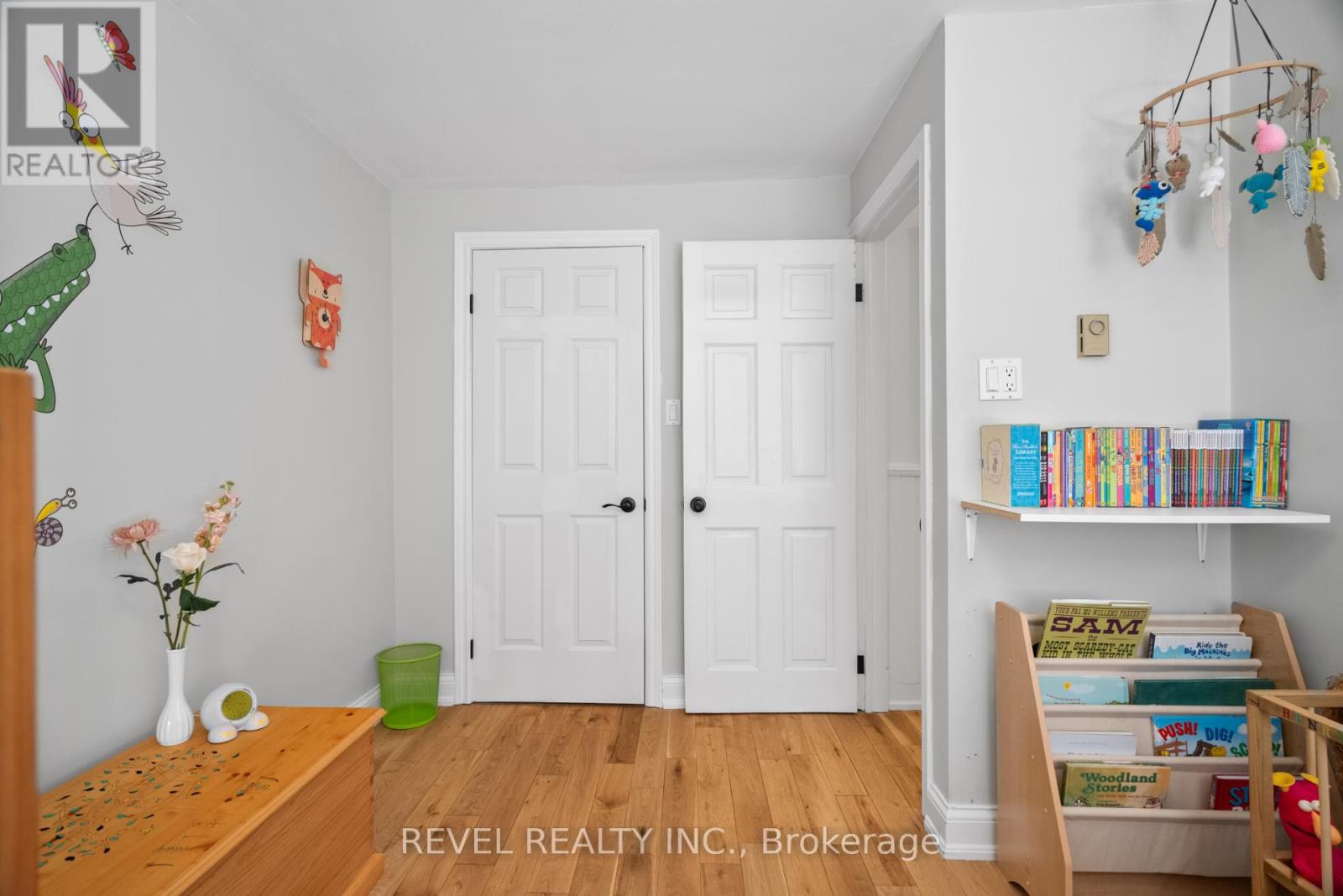 1428 Mill Street, Caledon, Ontario  L7C 1S1 - Photo 33 - W12925402