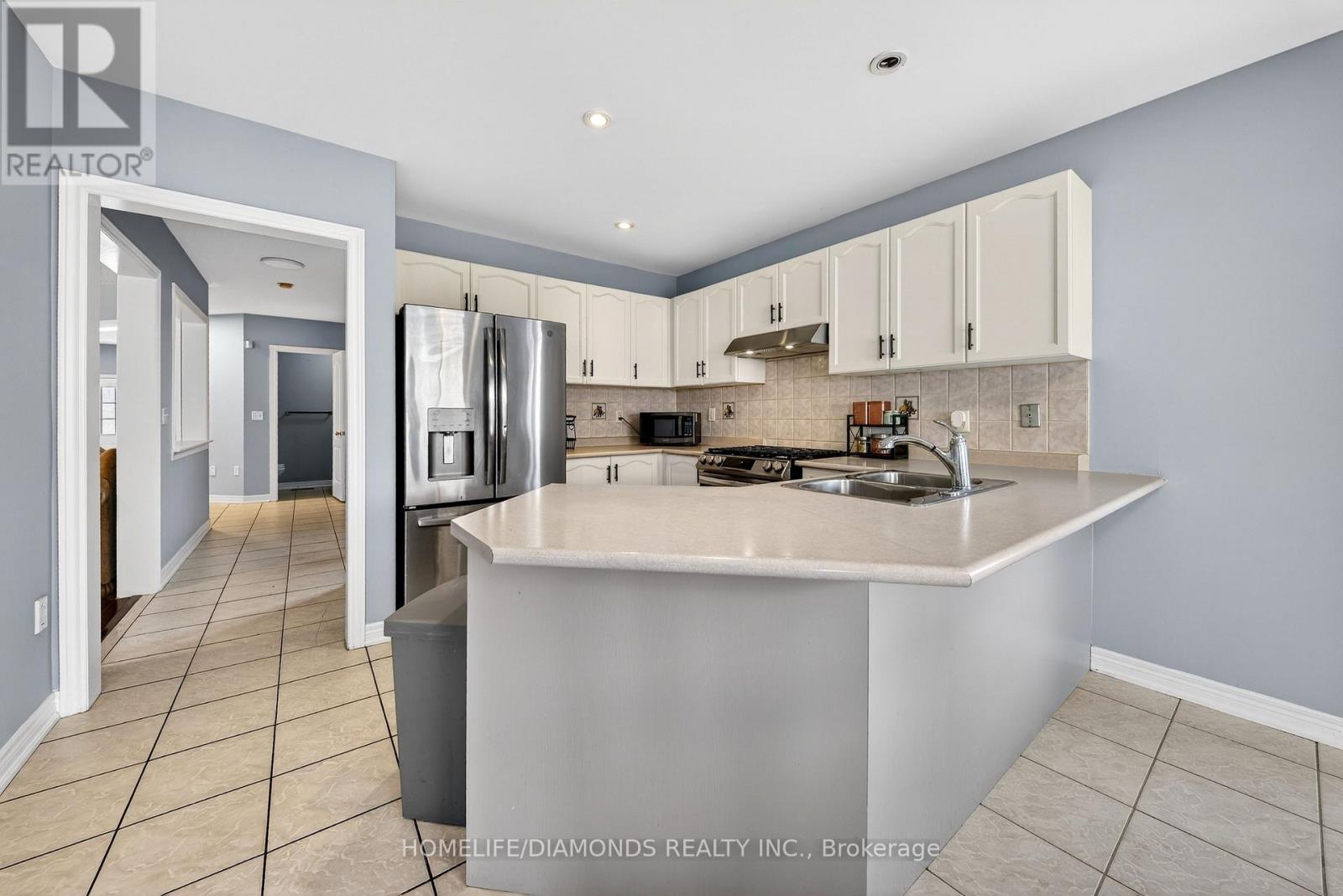 62 Don Minaker Drive, Brampton, Ontario  L6P 1R3 - Photo 12 - W12925412