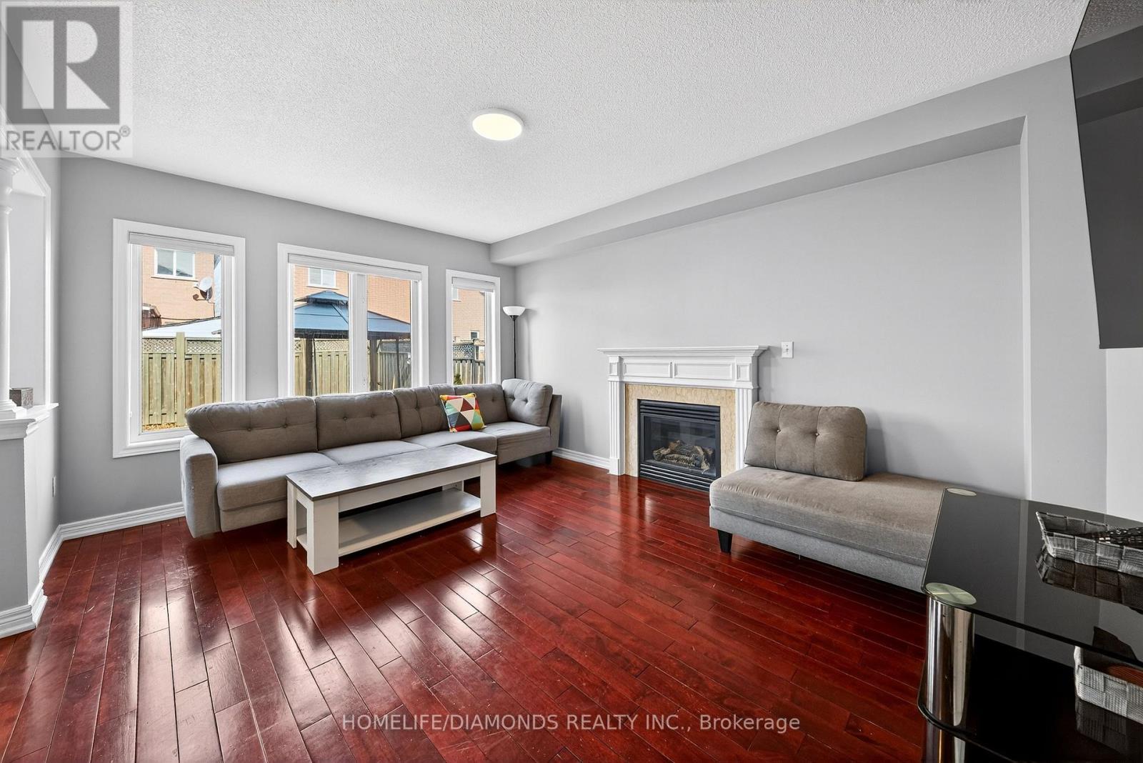 62 Don Minaker Drive, Brampton, Ontario  L6P 1R3 - Photo 16 - W12925412