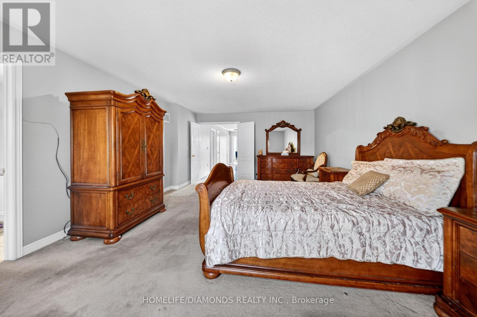 62 Don Minaker Drive, Brampton, Ontario  L6P 1R3 - Photo 24 - W12925412