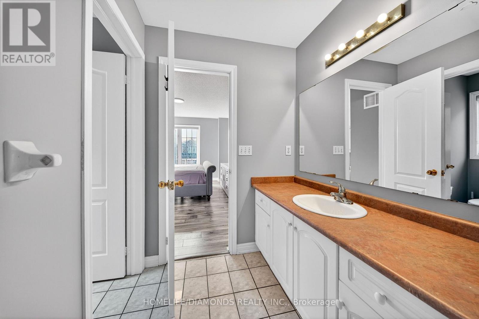 62 Don Minaker Drive, Brampton, Ontario  L6P 1R3 - Photo 30 - W12925412