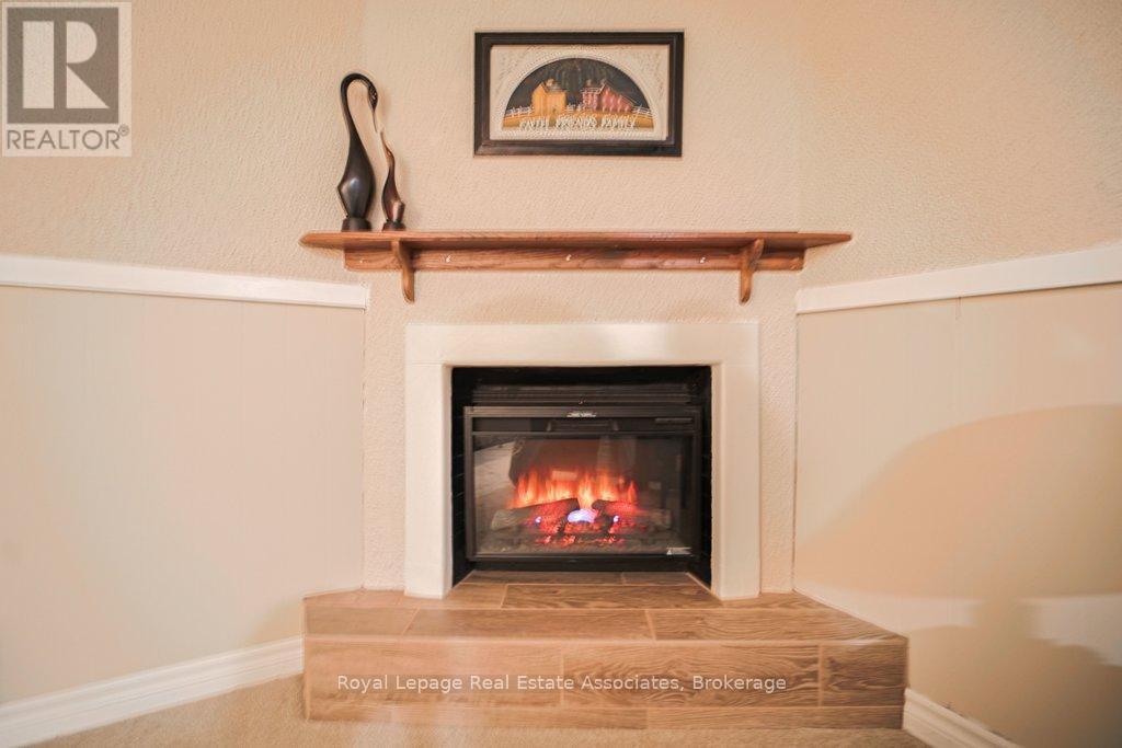 51 - 5475 Lakeshore Road, Burlington, Ontario  L7L 1E1 - Photo 25 - W12925454