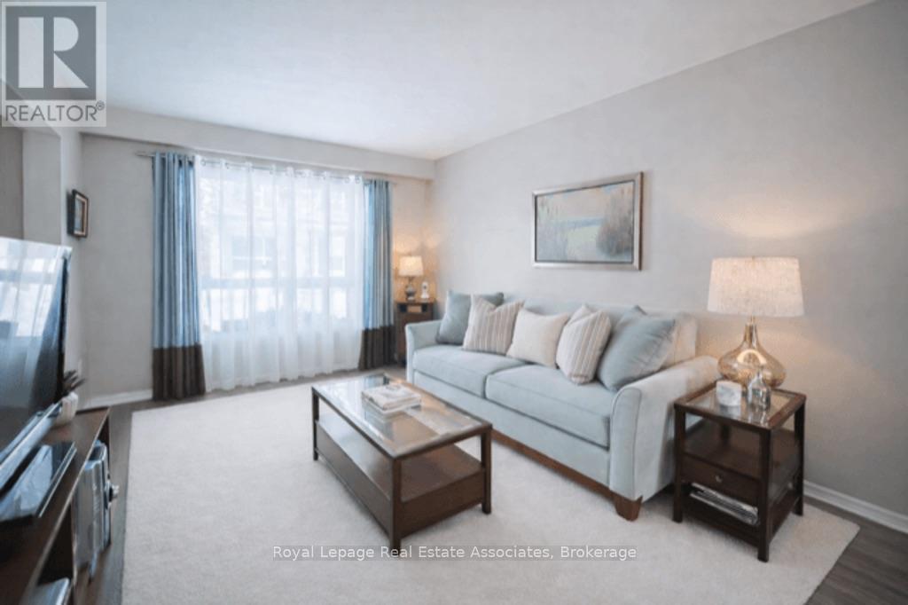 51 - 5475 Lakeshore Road, Burlington, Ontario  L7L 1E1 - Photo 5 - W12925454