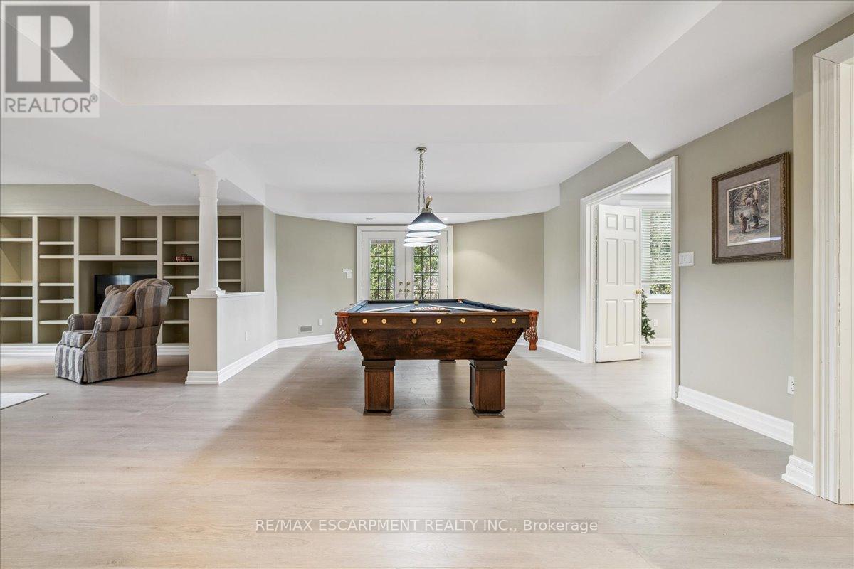 2359 Woodfield Road, Oakville, Ontario  L6H 6Y6 - Photo 34 - W12925458