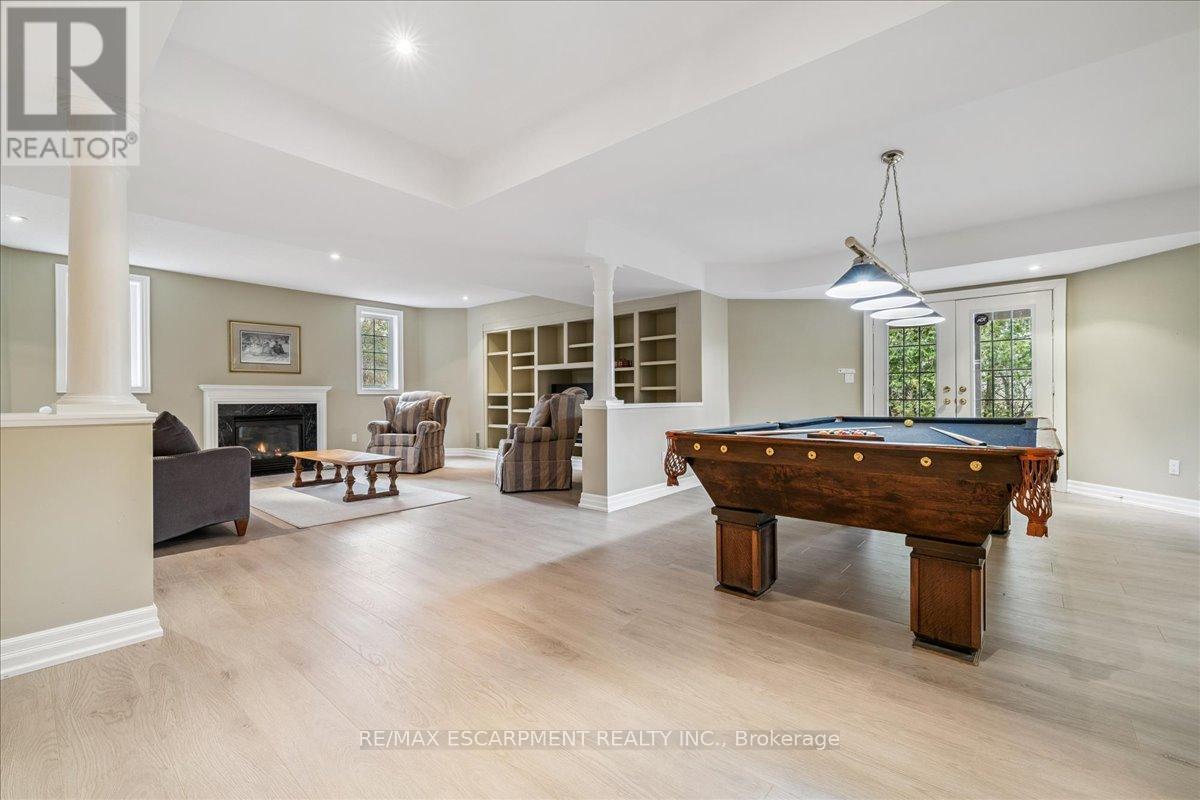 2359 Woodfield Road, Oakville, Ontario  L6H 6Y6 - Photo 35 - W12925458