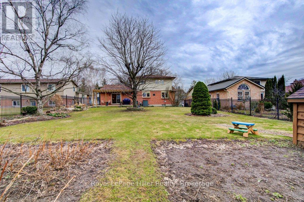 84 Franklin Drive, Stratford, Ontario  N5A 7N6 - Photo 39 - X12924136