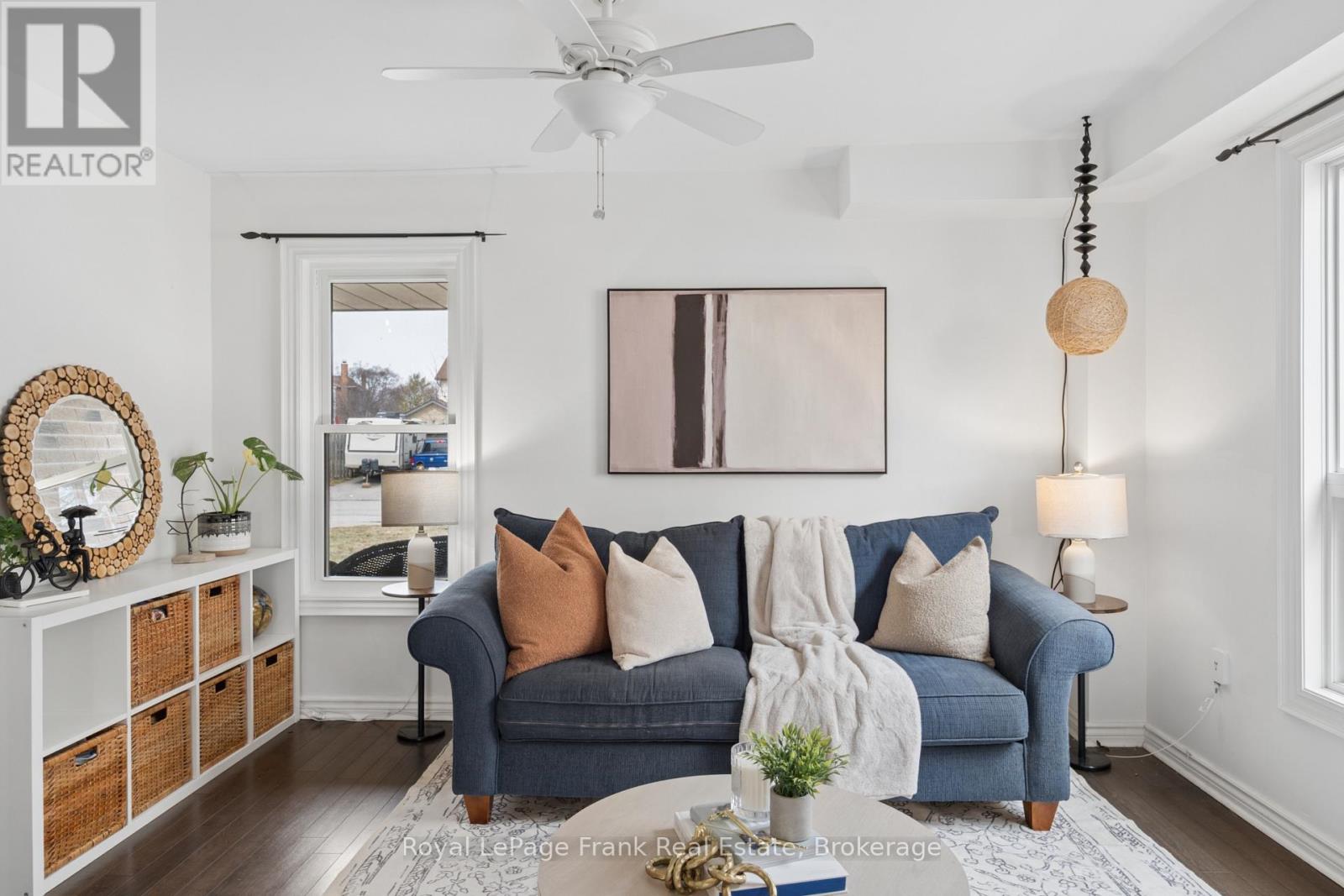 124 Humphrey Drive, Ajax, Ontario  L1S 4Y7 - Photo 5 - E12920132