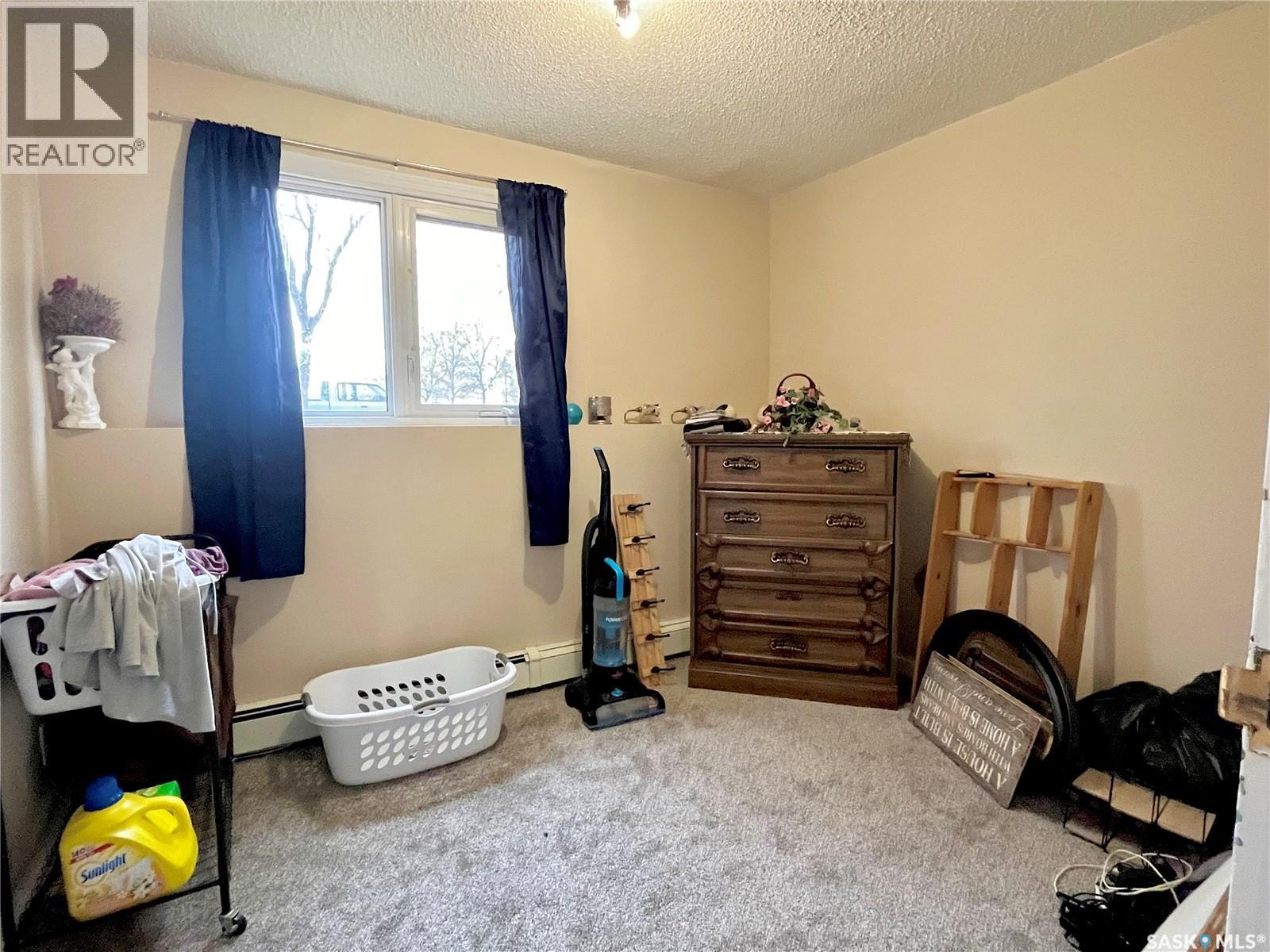 101 502 5th Avenue, Weyburn, Saskatchewan  S4H 2W1 - Photo 17 - SK031312