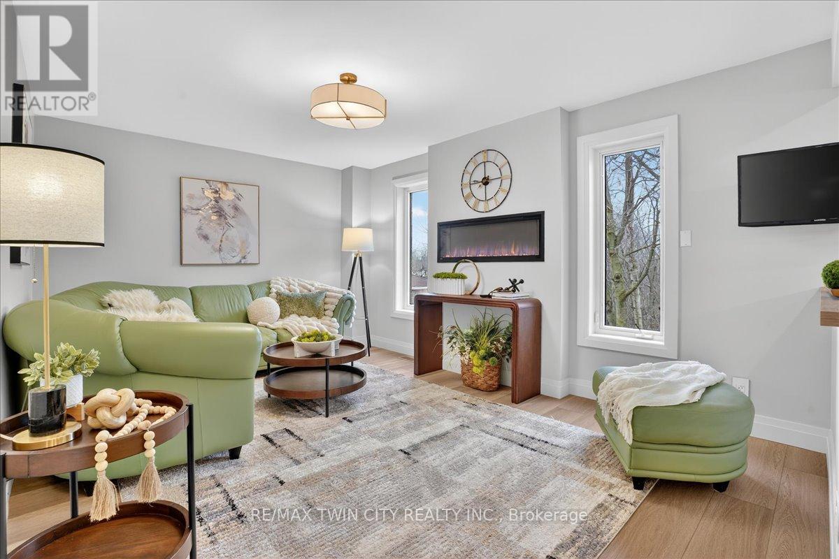 6 Ardwood Place, Kitchener, Ontario  N2A 4C3 - Photo 17 - X12925380