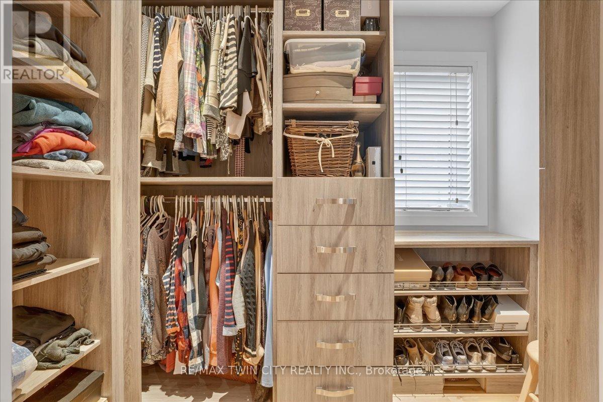 6 Ardwood Place, Kitchener, Ontario  N2A 4C3 - Photo 27 - X12925380