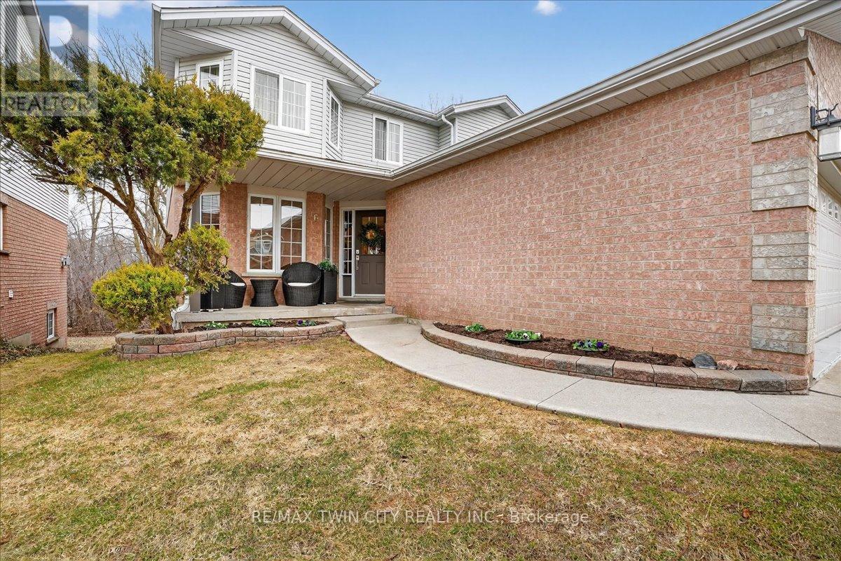 6 Ardwood Place, Kitchener, Ontario  N2A 4C3 - Photo 4 - X12925380