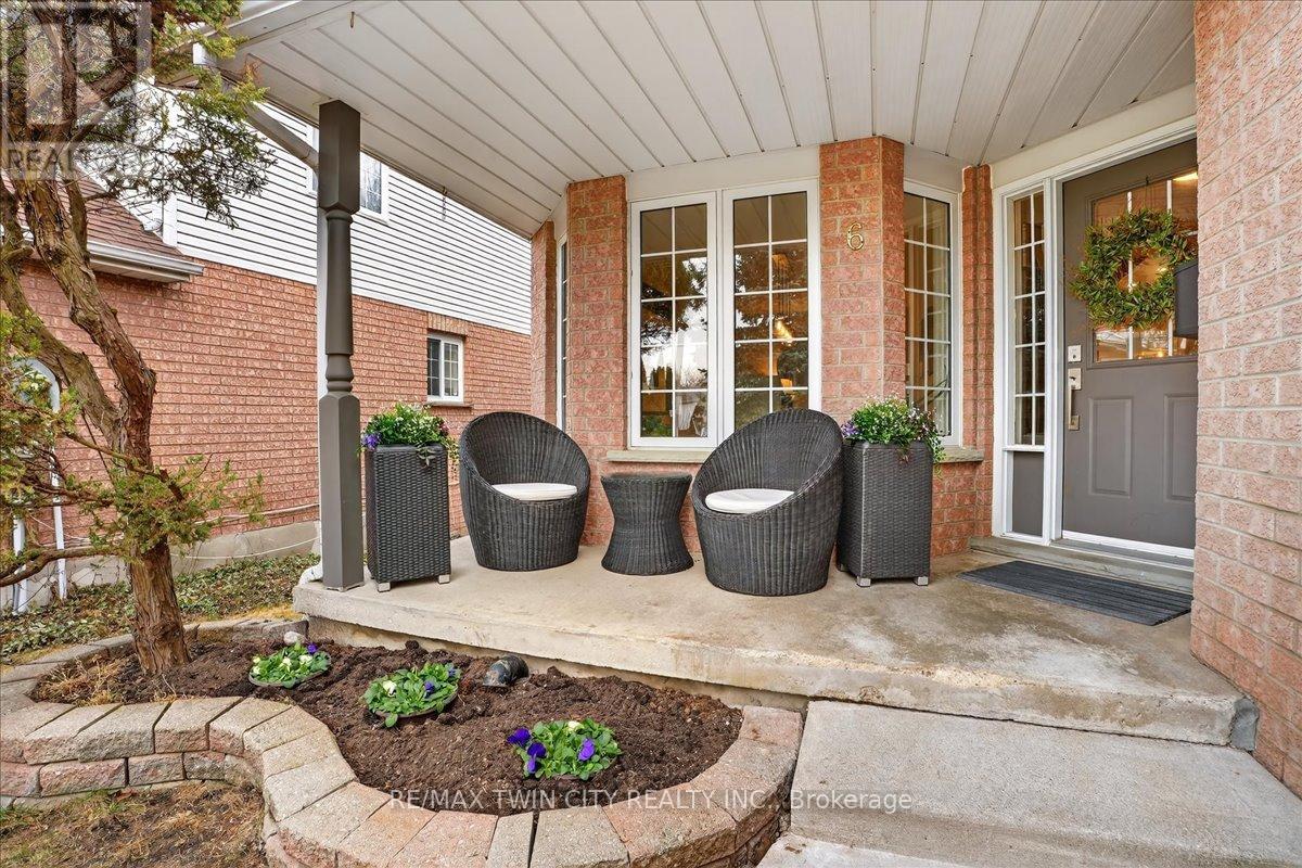 6 Ardwood Place, Kitchener, Ontario  N2A 4C3 - Photo 6 - X12925380