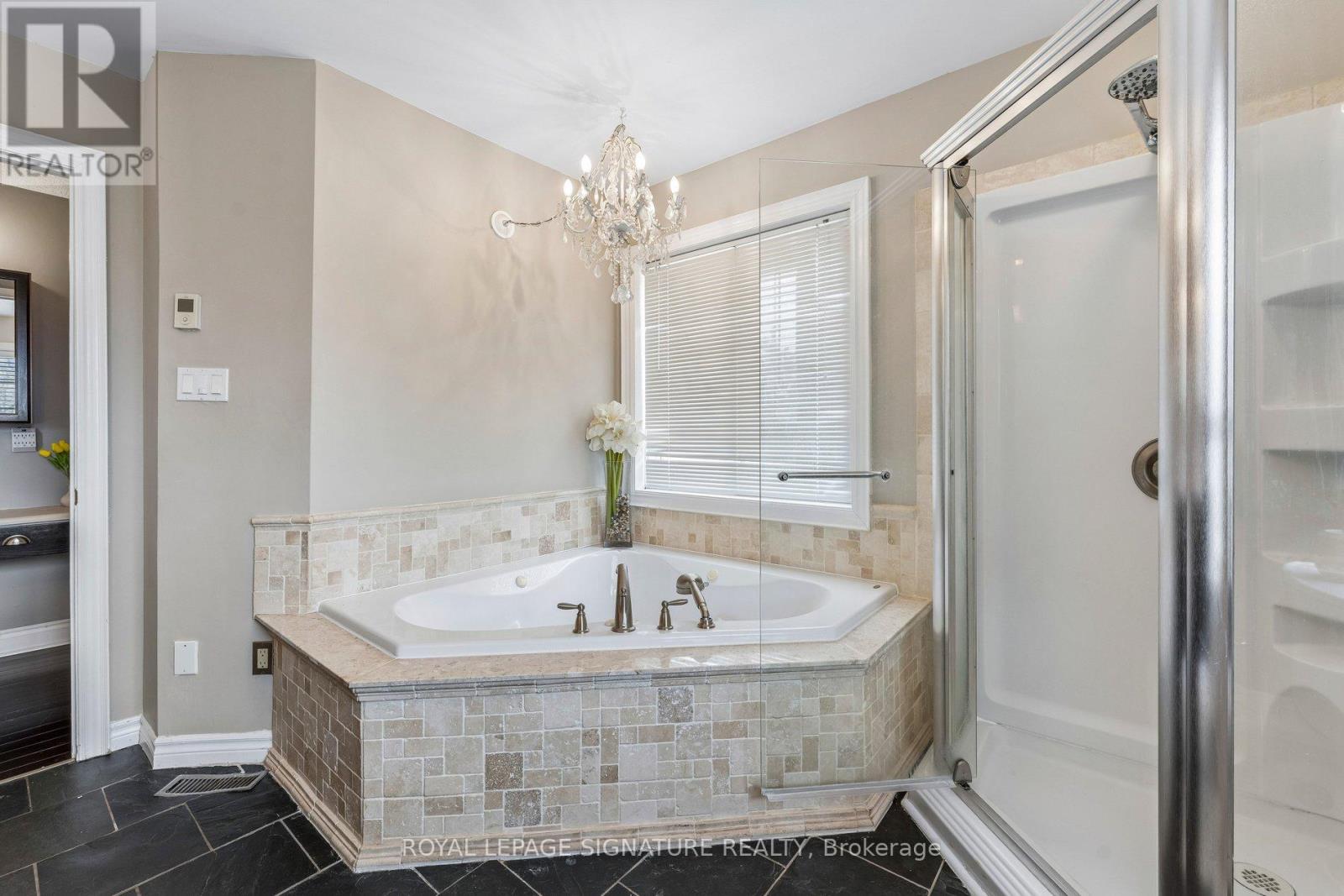 16 Hilltop Crescent, East Garafraxa, Ontario  L9W 6B8 - Photo 17 - X12925420