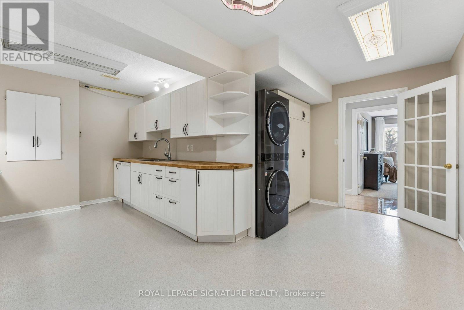 16 Hilltop Crescent, East Garafraxa, Ontario  L9W 6B8 - Photo 35 - X12925420