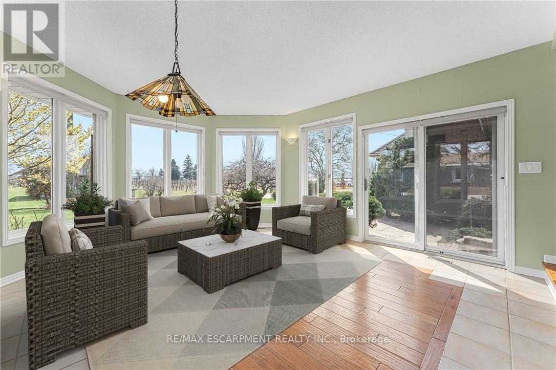 3503 Lakeshore Road, Lincoln, Ontario  L3J 0X1 - Photo 17 - X12925500