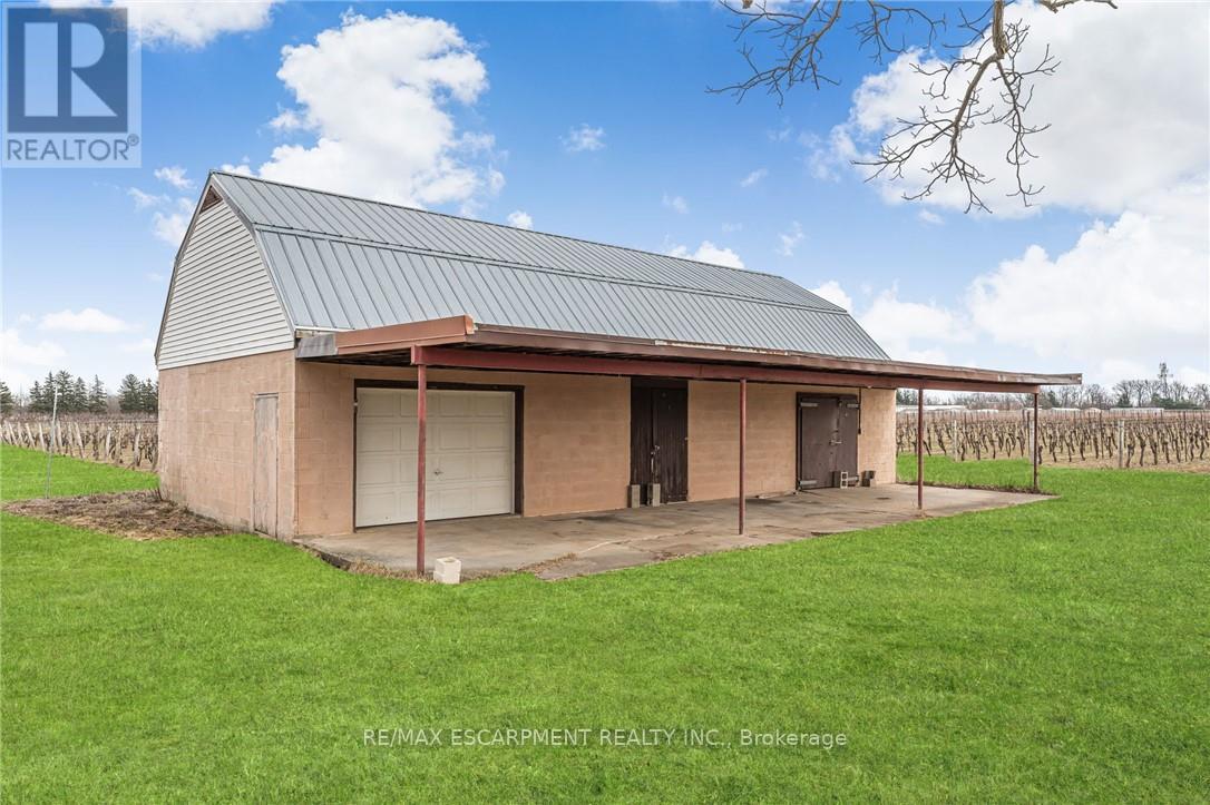 3503 Lakeshore Road, Lincoln, Ontario  L3J 0X1 - Photo 34 - X12925500