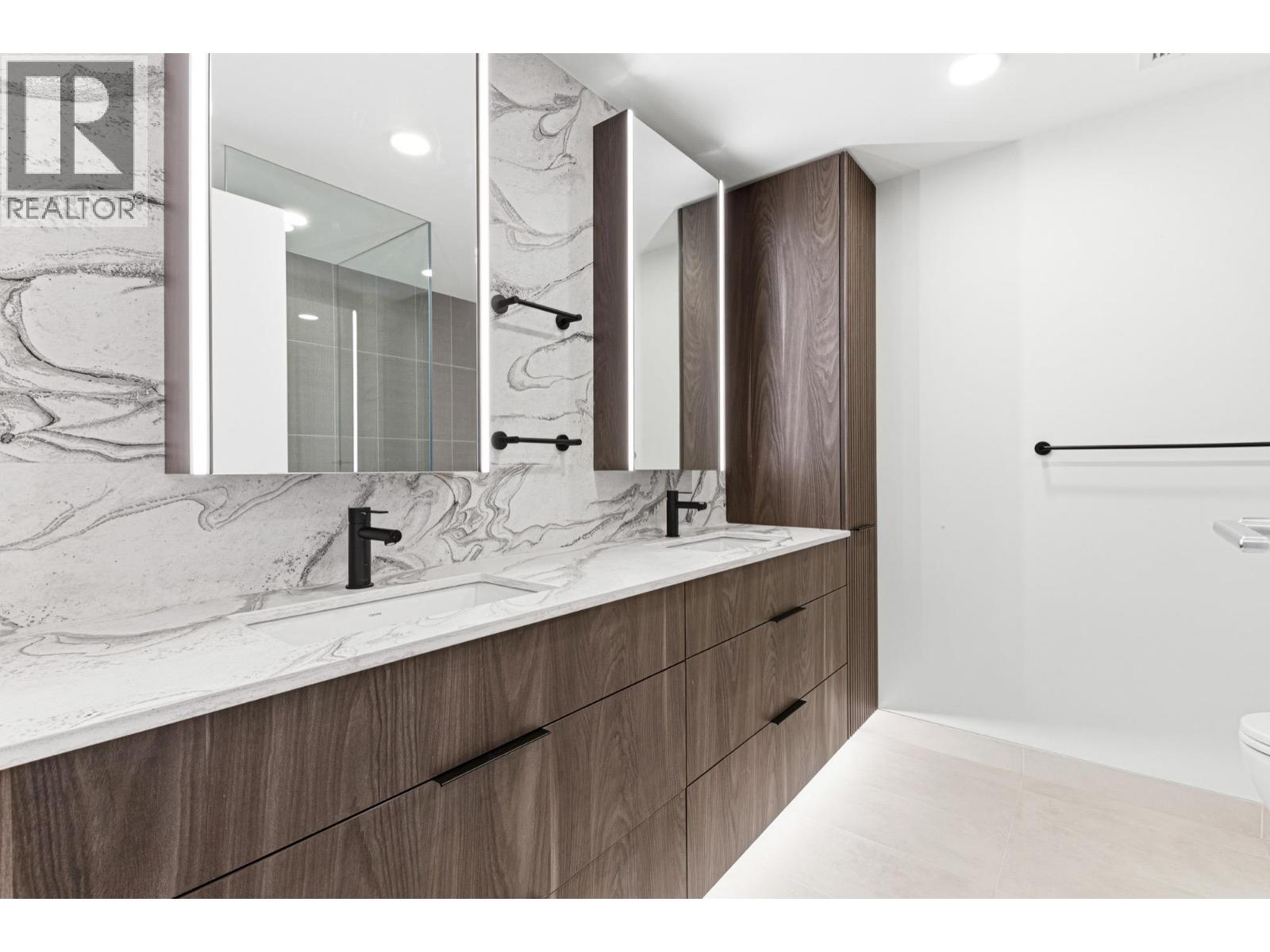 202 3590 W 39th Avenue, Vancouver, British Columbia  V6N 3A5 - Photo 11 - R3103548