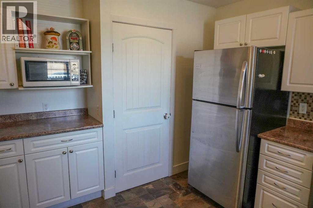 206 Mcgill Boulevard W, Lethbridge, Alberta  T1K 4C5 - Photo 10 - A2291720