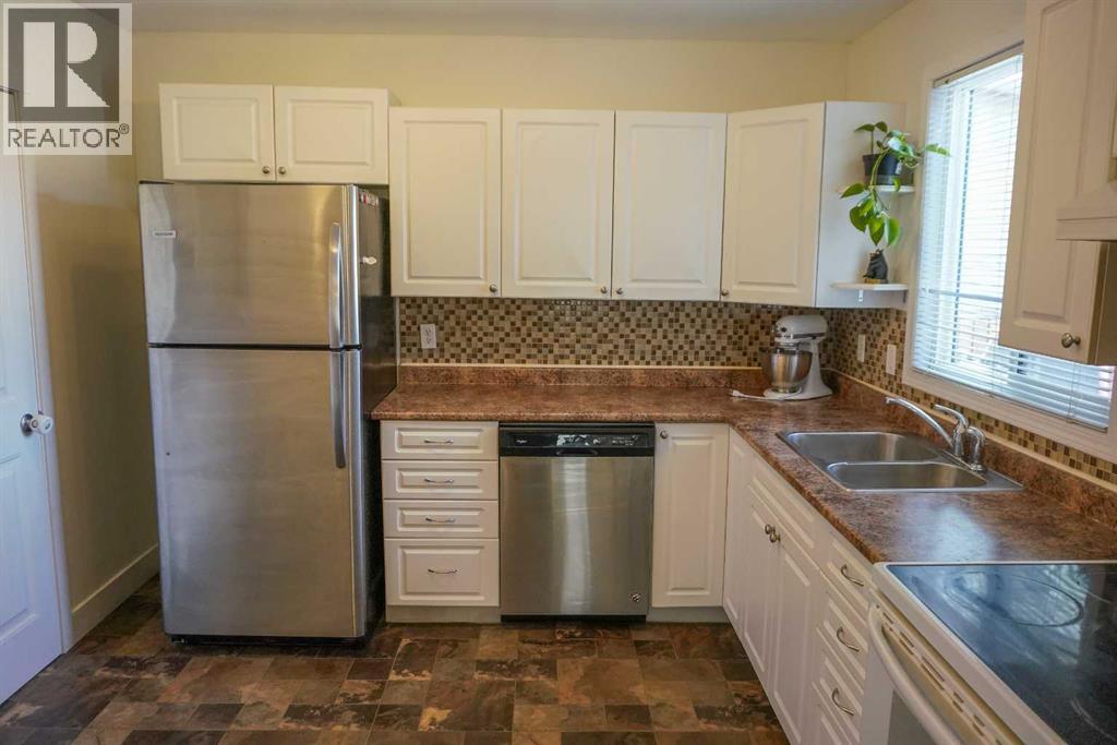 206 Mcgill Boulevard W, Lethbridge, Alberta  T1K 4C5 - Photo 7 - A2291720