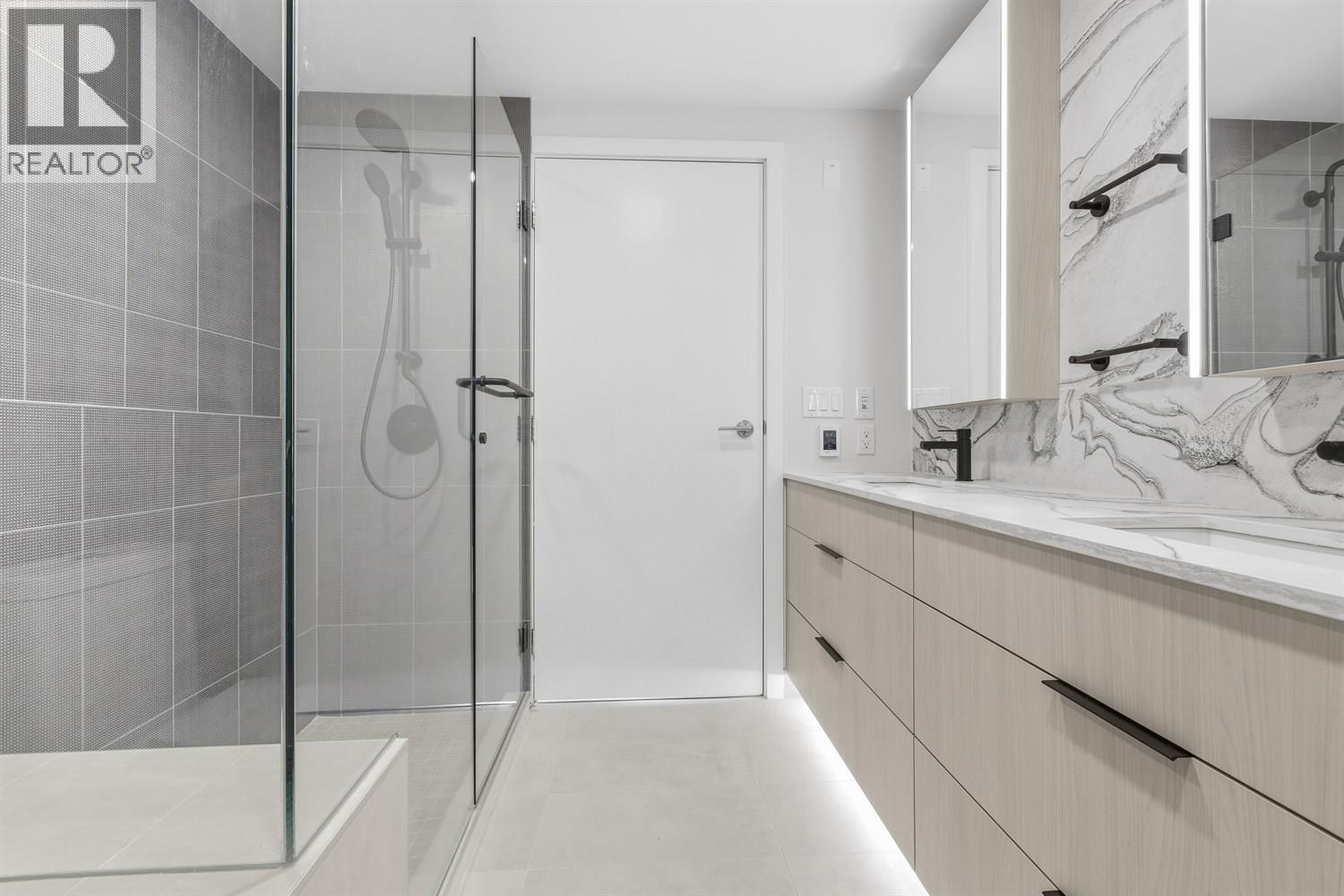 201 3590 W 39th Avenue, Vancouver, British Columbia  V6N 3A5 - Photo 10 - R3103535