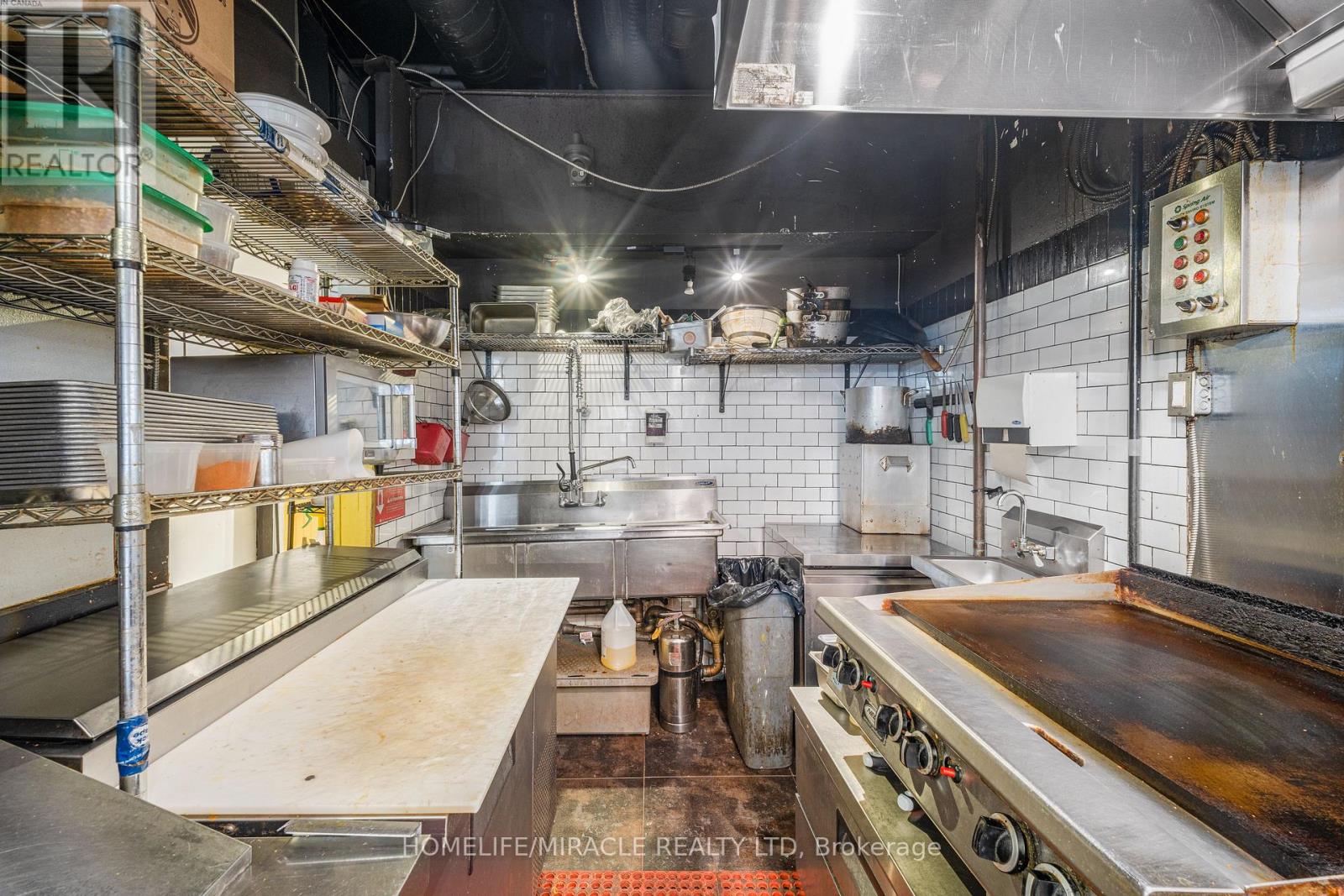 106 - 901 King Street, Toronto, Ontario  M5V 3H5 - Photo 11 - C12905474