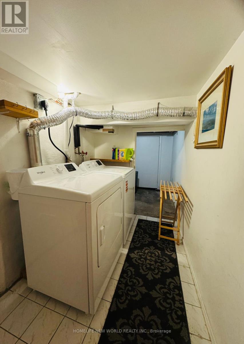 2nd Floor - 37 Kingswood Road, Toronto, Ontario  M4E 3N4 - Photo 12 - E12841472