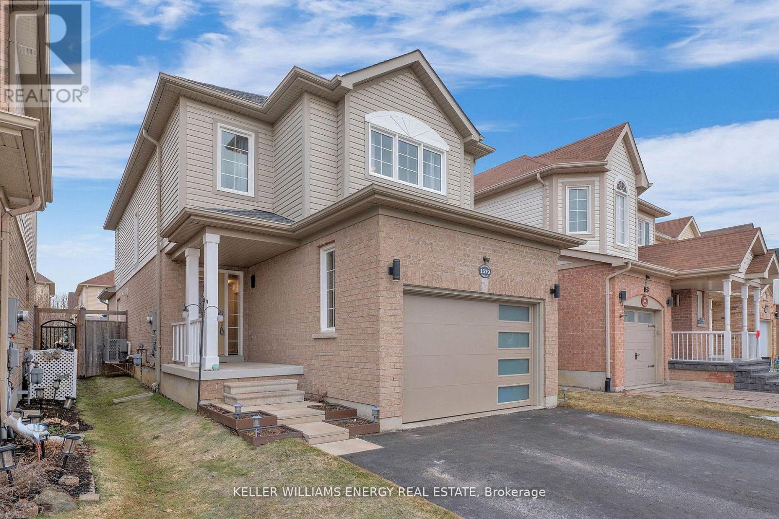 1379 WADEBRIDGE CRESCENT, Oshawa, Ontario