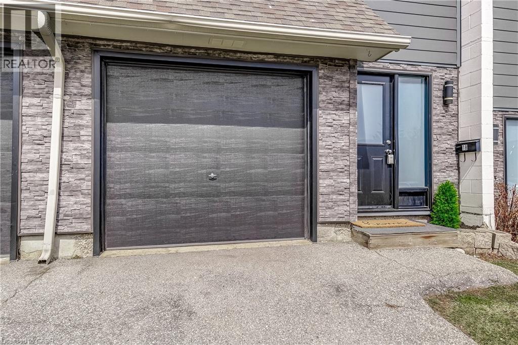 135 S Chalmers Street S Unit# 18, Cambridge, Ontario  N1R 6M2 - Photo 4 - 40813832