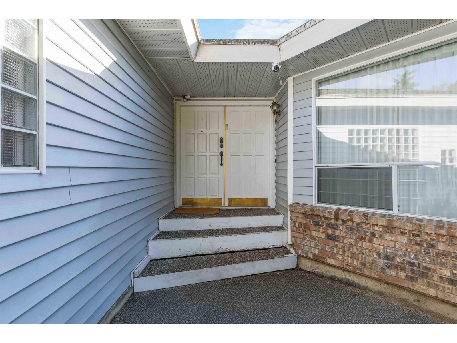 14082 20 Avenue, Surrey, British Columbia  V4A 8P6 - Photo 3 - R3103948