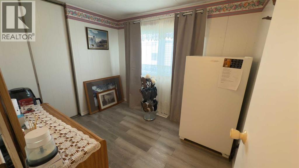 313 3 Avenue E, Hanna, Alberta  T0J 1P0 - Photo 18 - A2291761