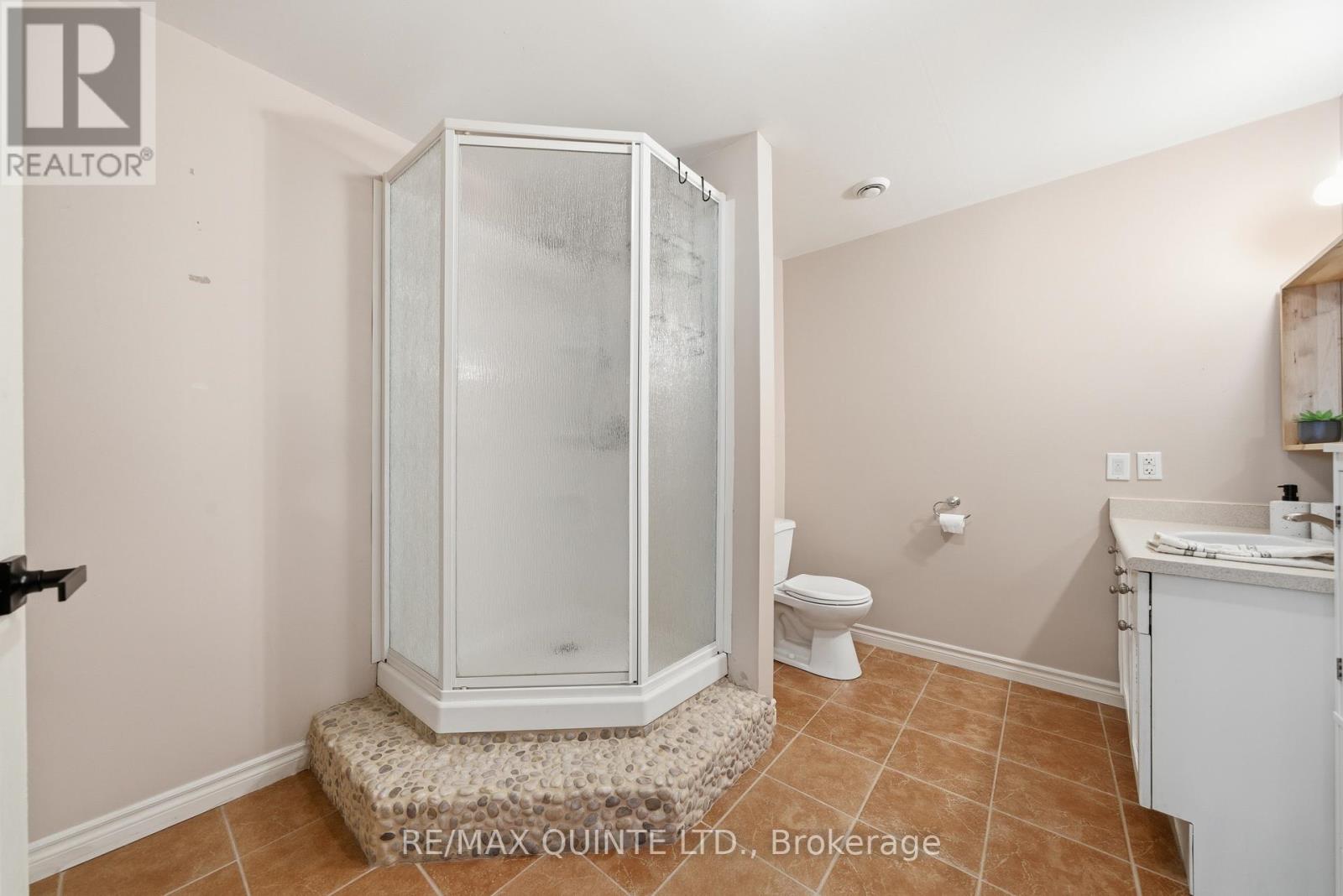 75 Huffman Road, Quinte West, Ontario  K0K 2C0 - Photo 37 - X12925600