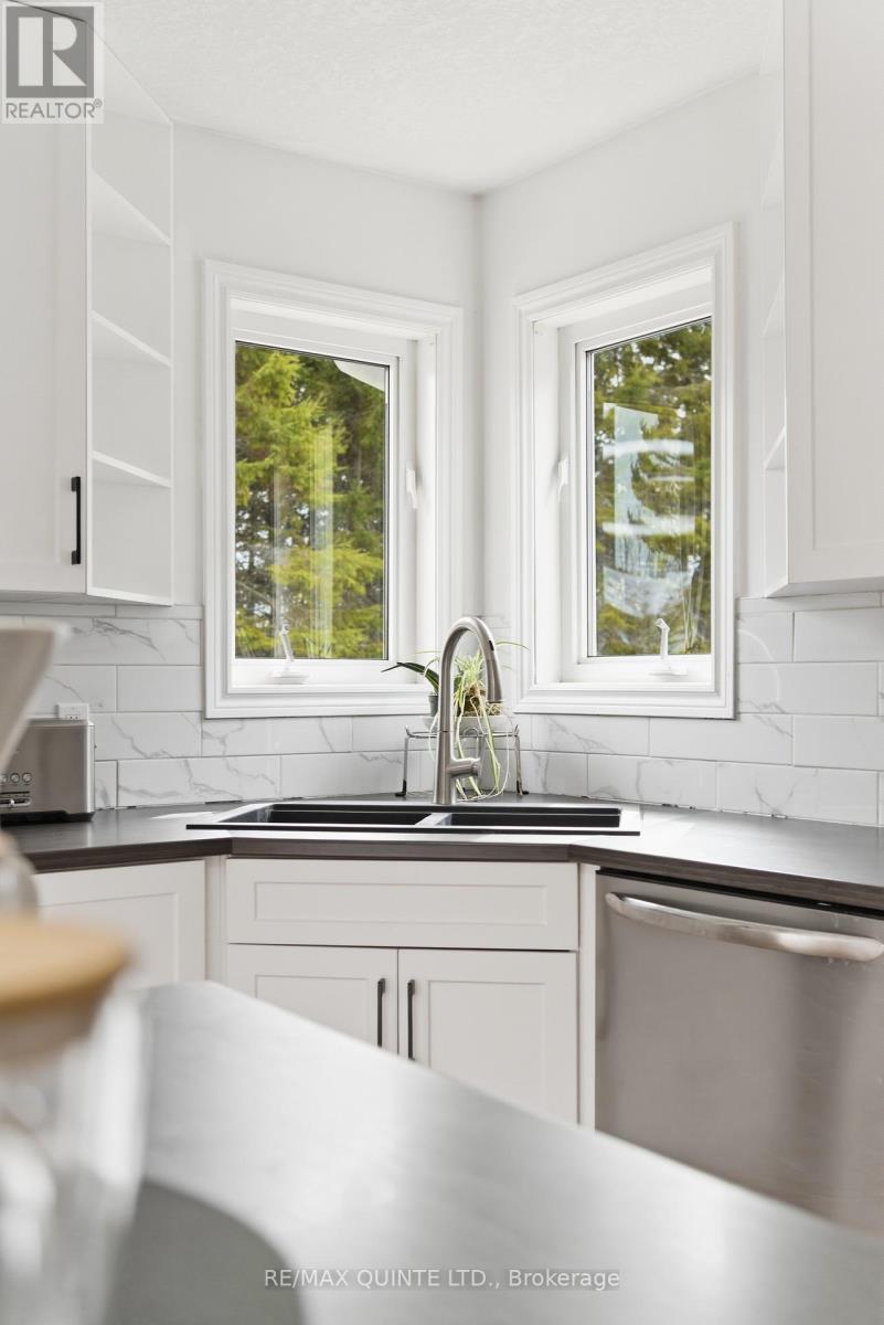 75 Huffman Road, Quinte West, Ontario  K0K 2C0 - Photo 7 - X12925600