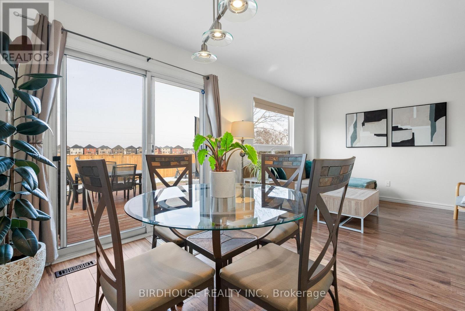 199 Elgin Street, Kawartha Lakes, Ontario  K9V 6B1 - Photo 11 - X12925630