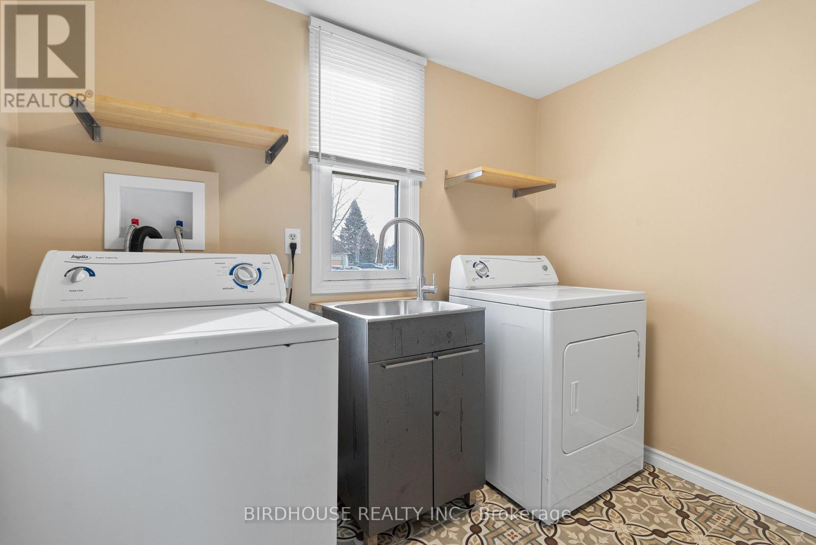 199 Elgin Street, Kawartha Lakes, Ontario  K9V 6B1 - Photo 19 - X12925630