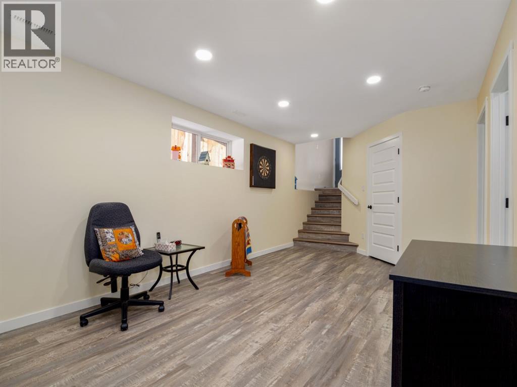 1354 Pacific Circle W, Lethbridge, Alberta  T1J 5V3 - Photo 30 - A2295907