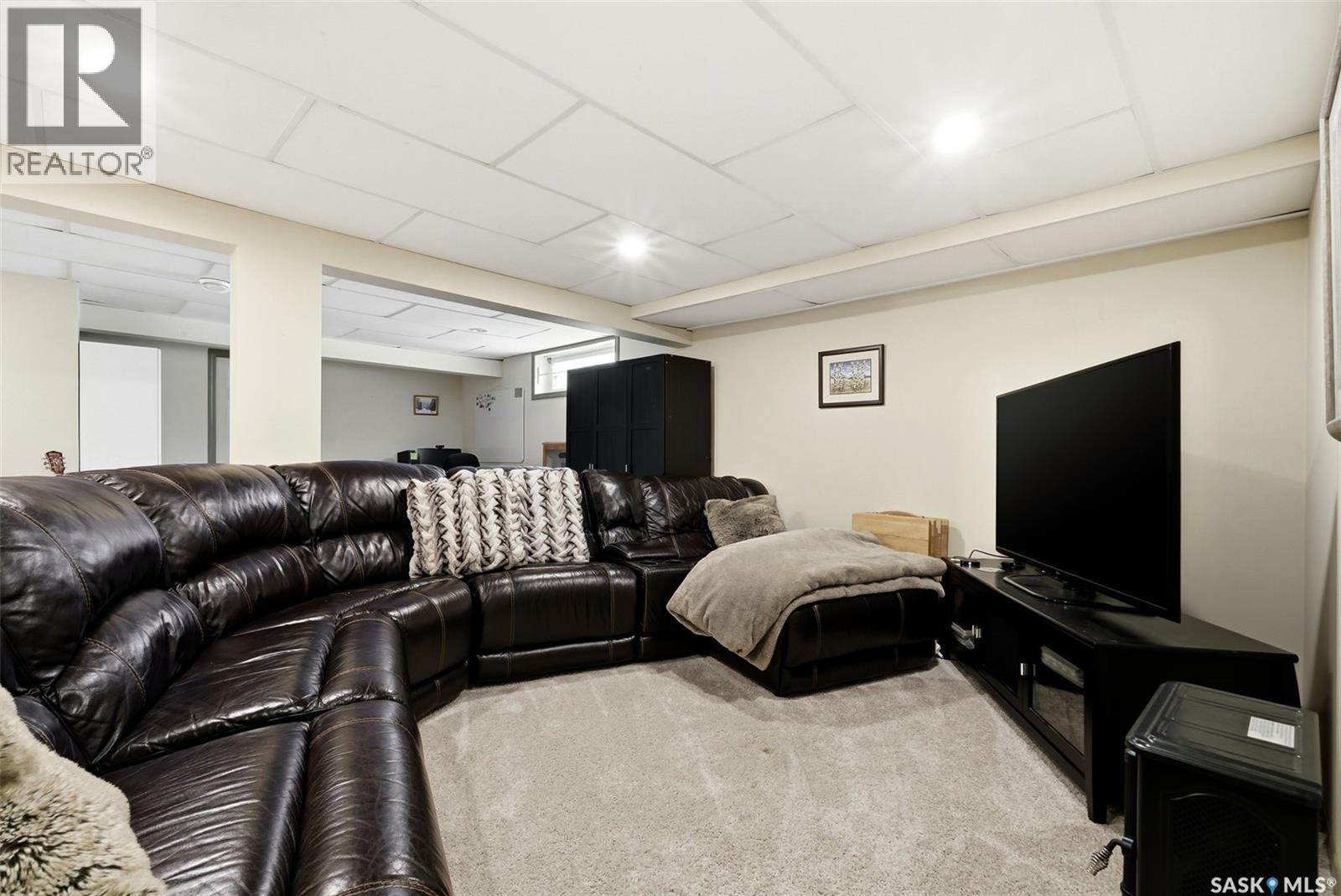 3803 Bow Bay, Regina, Saskatchewan  S4S 7E1 - Photo 33 - SK031365