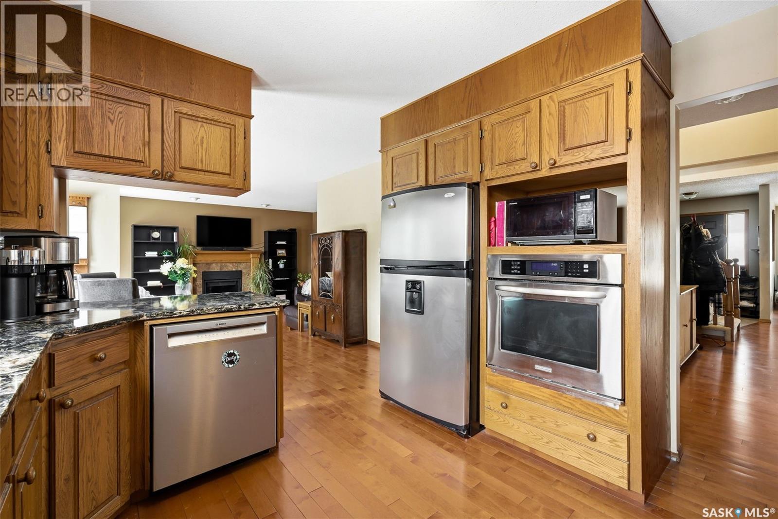 3803 Bow Bay, Regina, Saskatchewan  S4S 7E1 - Photo 12 - SK031365