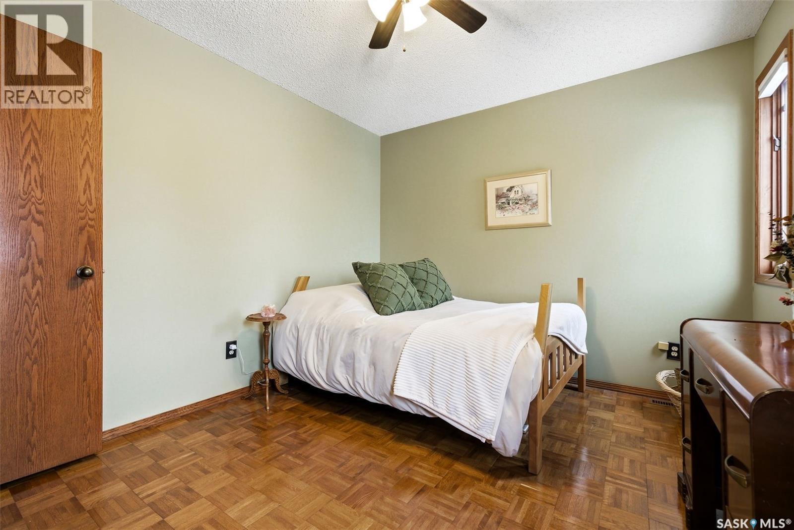 3803 Bow Bay, Regina, Saskatchewan  S4S 7E1 - Photo 26 - SK031365