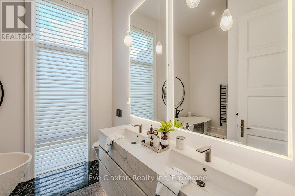 161 Heritage Lake Drive, Puslinch, Ontario  N0B 2J0 - Photo 13 - X12925524