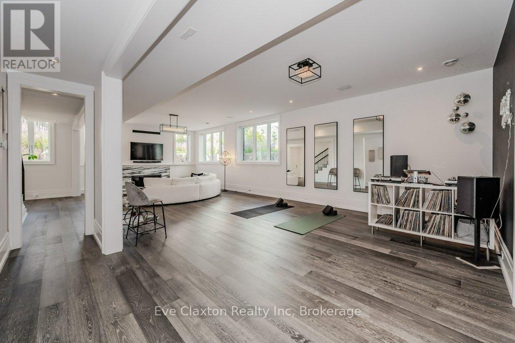 161 Heritage Lake Drive, Puslinch, Ontario  N0B 2J0 - Photo 21 - X12925524