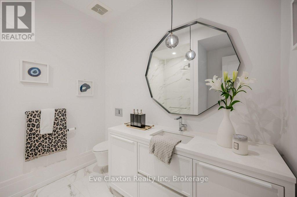 161 Heritage Lake Drive, Puslinch, Ontario  N0B 2J0 - Photo 23 - X12925524