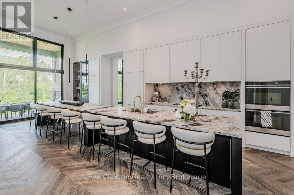 161 Heritage Lake Drive, Puslinch, Ontario  N0B 2J0 - Photo 5 - X12925524