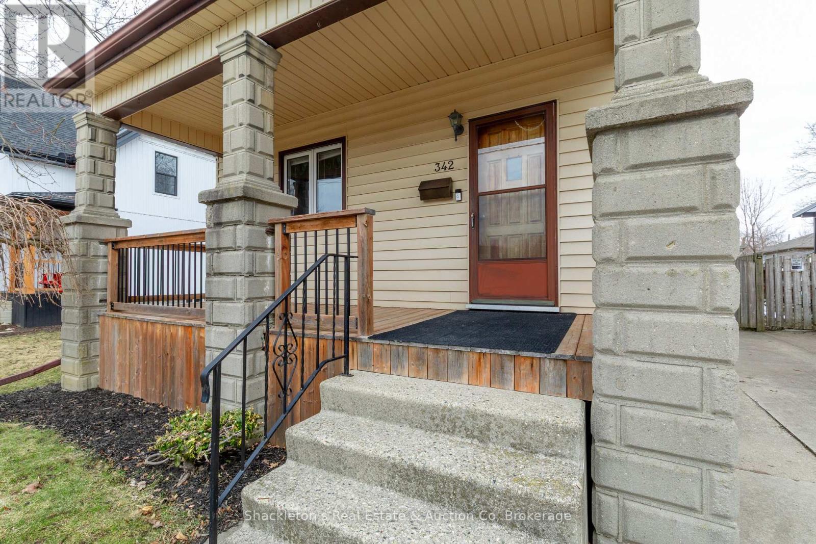 342 Brunswick Street, Stratford, Ontario  N5A 3M8 - Photo 3 - X12925542